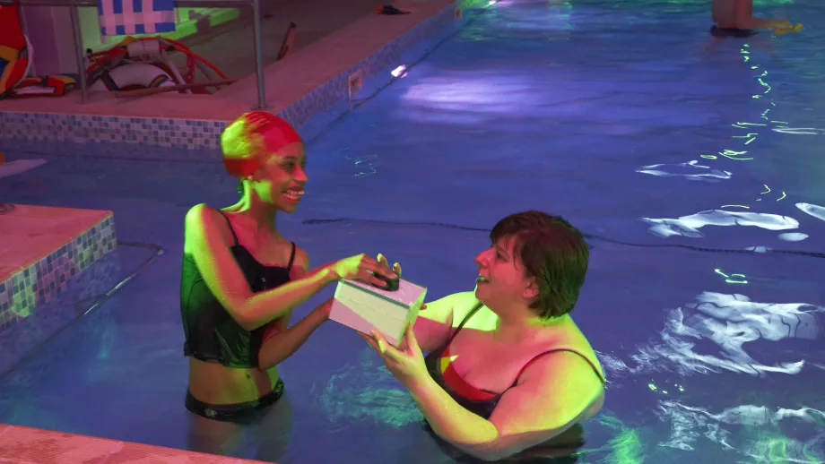 Sensory pool floating switch in sensory project setting for inclusive environments